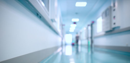 Hôpitaux : moins de lits mais plus de place en ambulatoire selon la DREES ©123RF