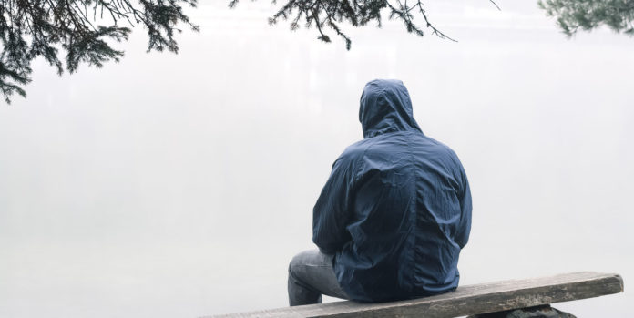 Idées suicidaires, suicide, 123 RF ©