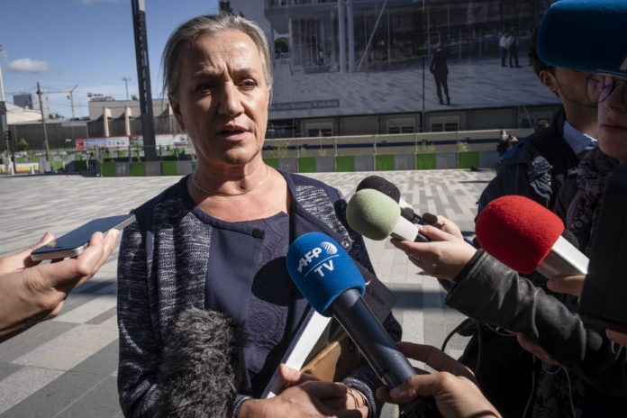 Procès Mediator, Simon LAMBERT/HAYTHAM-REA