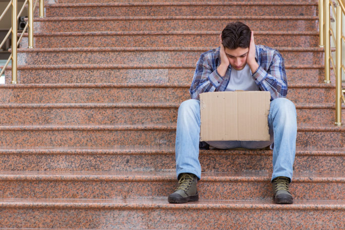 étudiant, précarité, aides sociales ©123 RF