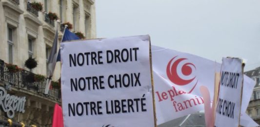 Droit à l'avortement pendant le confinement, Planning familial DR