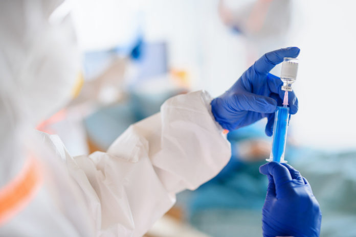 Bientôt un vaccin contre la covid-19 123RF©