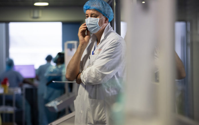 Hôpital public : 20 % de lits actuellement fermés - L'épuisement du personnel hospitalier - Frederic MAIGROT/REA©