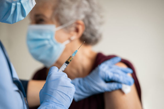 Troisième dose : le rappel vaccinal en pratique 123RF©