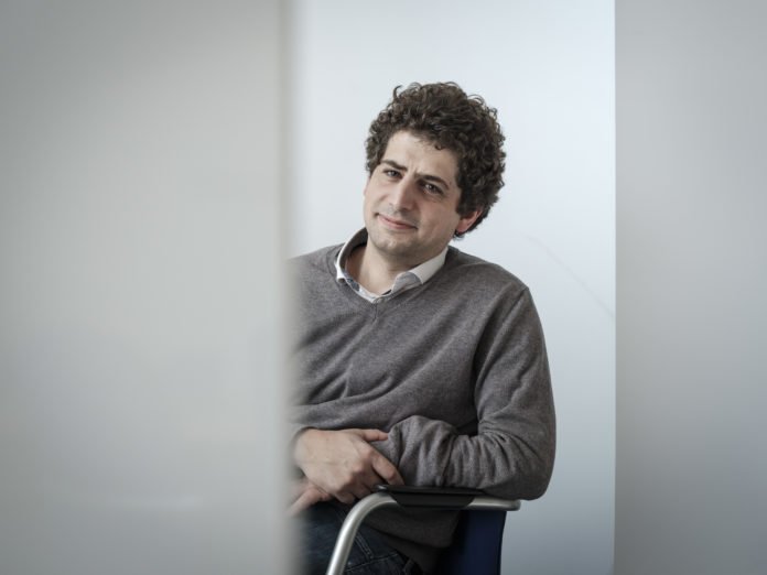 Michaël Zemmour, économiste à l’université Paris Panthéon-Sorbonne, nous explique pourquoi les scénarios du Hcaam ne répondent pas aux enjeux de l’avenir de la Sécurité sociale. © MAGALI DELPORTE