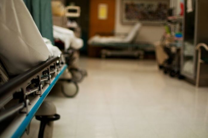 Salle d'attente urgence, hôpital