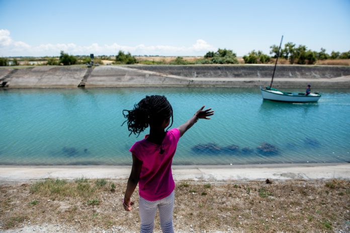 Morgane, 6 ans, découvre La Rochelle. © B Manno / SPF