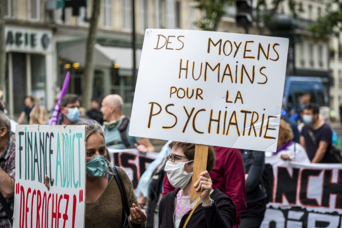 Manifestation de la psychiatrie