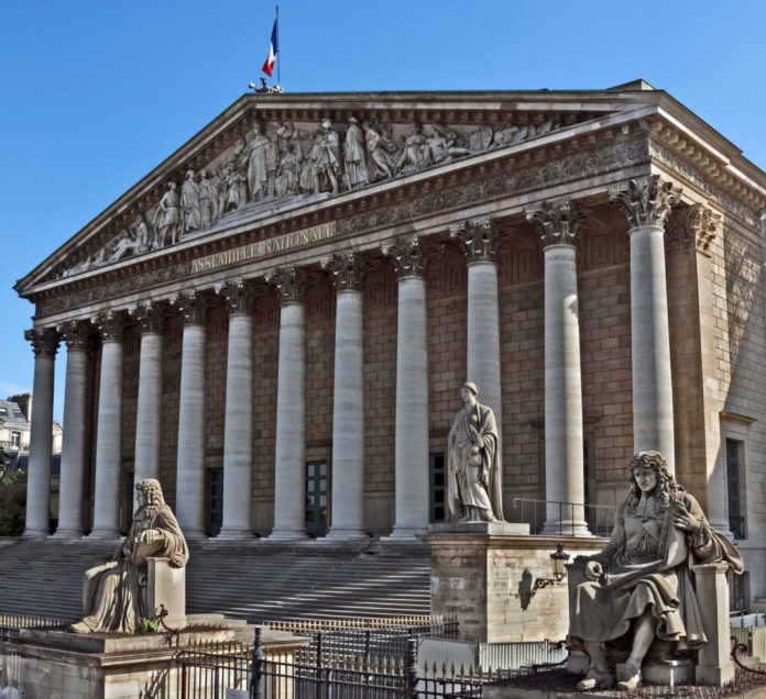 L'Assemblée nationale © 123 RF