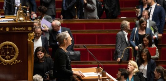 Enclenchement du 49.3 lors de l examen du projet de loi de finances 2023 a l'Assemblee Nationale pour le PLFSS ©Eric TSCHAEN/REA