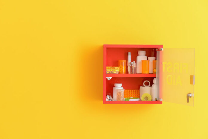 Si la plupart des médicaments se conservent très bien, même en cas de canicule, assurez-vous cependant de vérifier les conditions d'utilisation. ©123RF