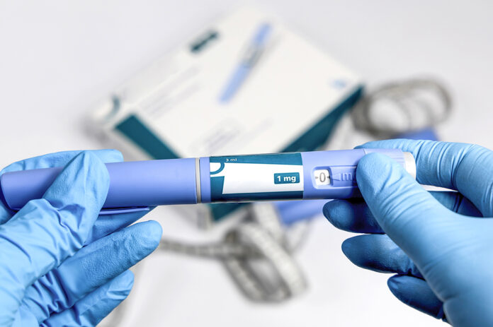 L’Ozempic, un médicament antidiabétique vendu sous forme de stylos injectables, est en vogue sur TikTok pour ses propriétés amincissantes. © Getty Images