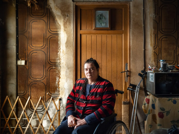 Dans son 30e rapport sur l'état du mal-logement en France 2025, la Fondation pour le logement des défavorisés (ex Fondation Abbé Pierre) annonce que 30 % des ménages ont eu froid dans leur logement en 2024, contre 14 % en 2020. © Marie Cécile Molliet