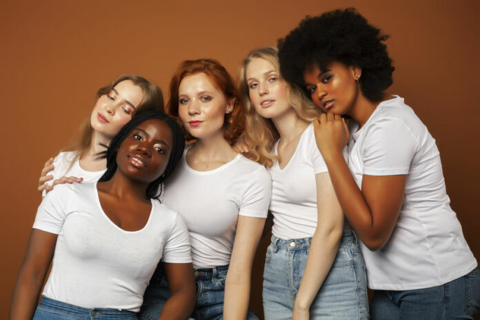 Devant la recrudescence des cas d'infections sexuellement transmissibles (IST), l’Assurance maladie a annoncé lundi 30 juin le lancement d’un kit de dépistage par autoprélèvement. © 123RF