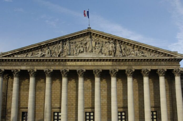 Déja adopté par les sénateurs le 2 juillet, le texte sera soumis aux députés le 8 juillet, pour un ultime vote à l’Assemblée nationale. © 123 RF