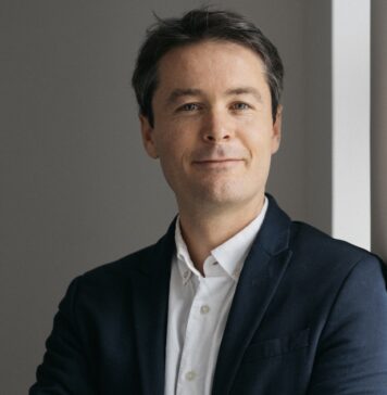 « La Commission européenne s’inscrit dans une logique qui privilégie les intérêts économiques de grands groupes agrochimiques au détriment de notre santé » CREDIT Clément HERBAUX Martin Rieussec-Fournier 3